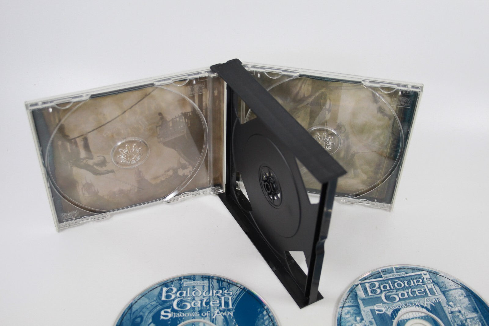 Baldur's Gate 2 II: Shadows of Amn 4 Disc Set Forgotten Realms PC 2000s