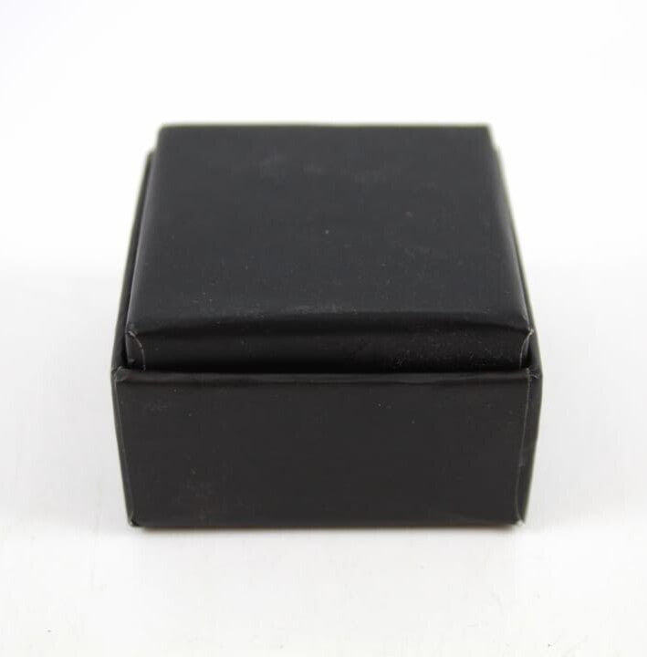 Pokémon Sun Fan Edition Collectors Badge Pin With Box