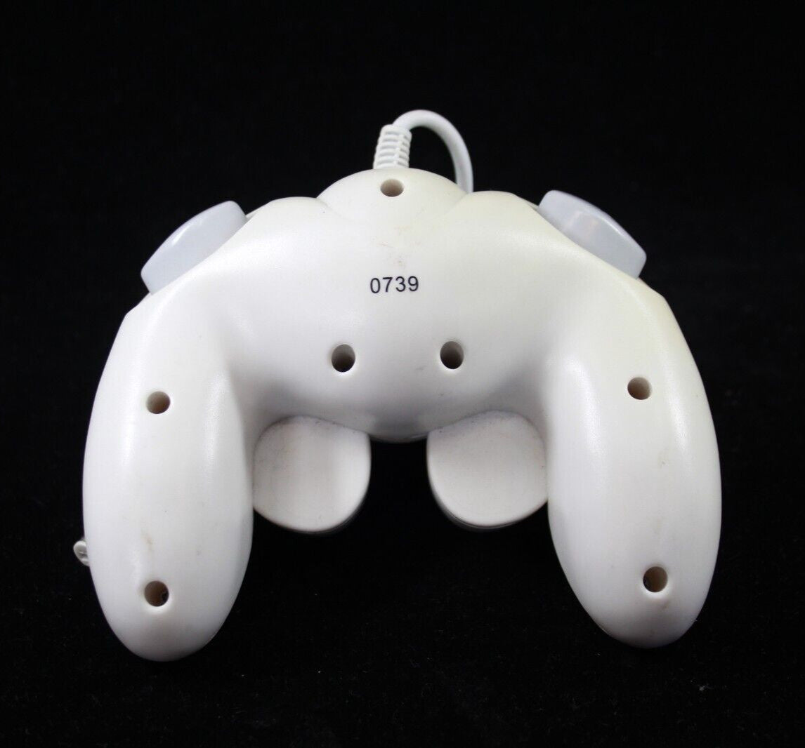 Unofficial, 3rd Party Nintendo GameCube Wired White Controller