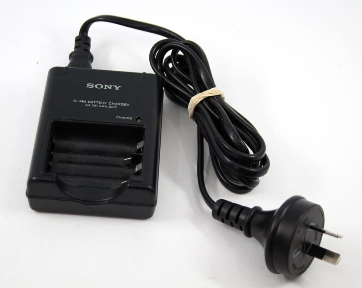 Genuine SONY BC-CS2B AA & AAA Ni-MH Rechargeable Battery Charger