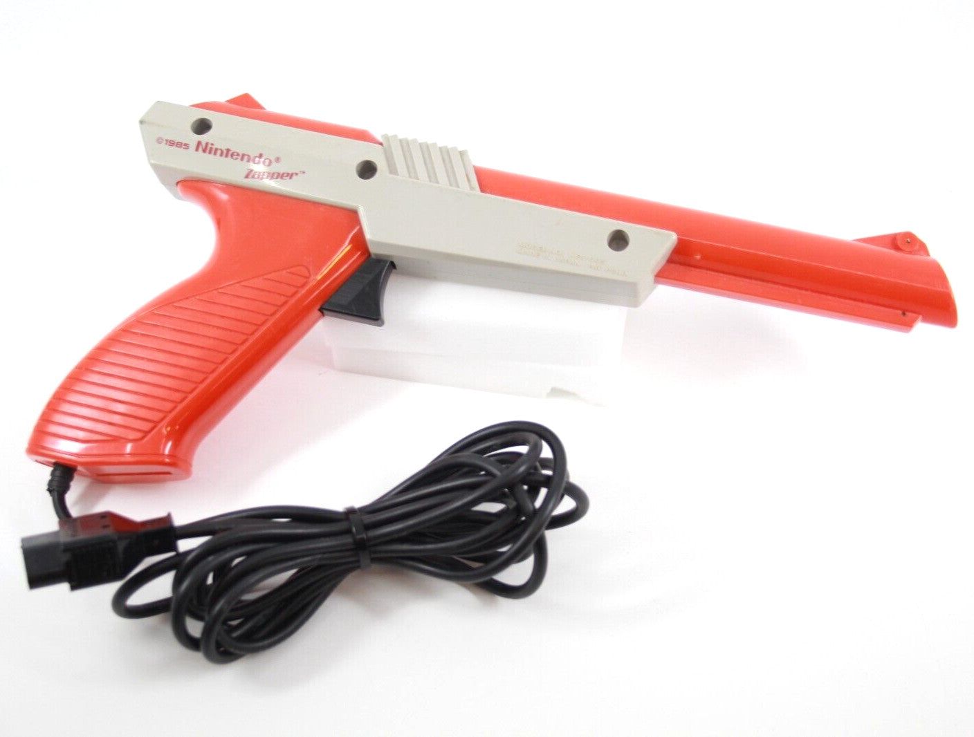 Genuine, Official Nintendo Zapper Gun - Nintendo Entertainment System