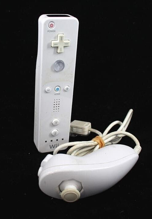 Genuine Official Nintendo Wii Remote Controller + Nunchuck (White) [RVL-003] ACC